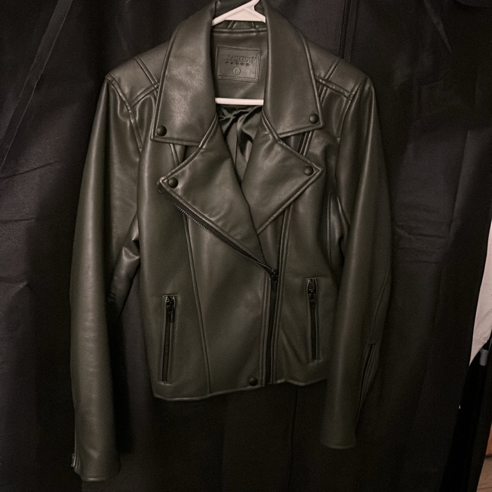 BlankNYC Jacket size: Medium NWT olive green Moto Jacket